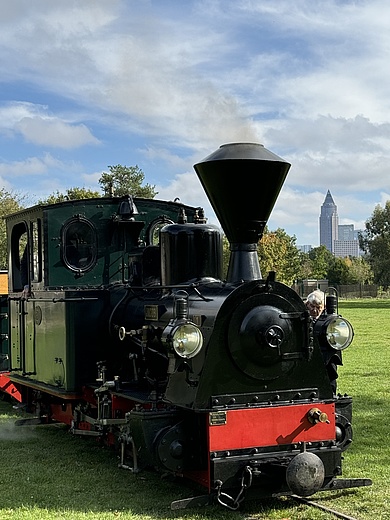 Nikolaus-Fahrtag im Frankfurter Feldbahnmuseum