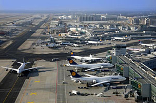 Flughafen Inside "Maxi Tour"