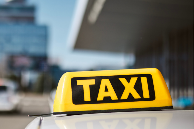 Frankfurt führt Festpreise für Taxifahrten ein