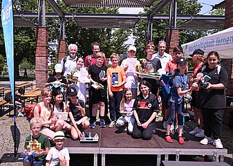 800 Schülerinnen und Schüler beim Solarrennen Frankfurt RheinMain