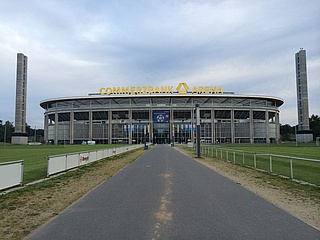 Commerzbank Arena ade - Der Sportpark im Stadtwald wird zum Deutsche Bank Park