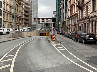 Nächtliche Vollsperrung des Theatertunnels