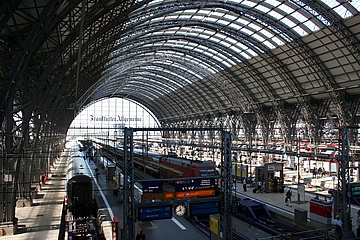 Deutsche Bahn lädt zur Fahrradversteigerung im Frankfurter Hauptbahnhof