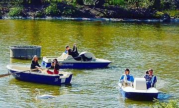 Palmengarten öffnet endlich seine Schauhäuser und den Bootsverleih