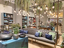 Lorey feiert Neueröffnung im MyZeil